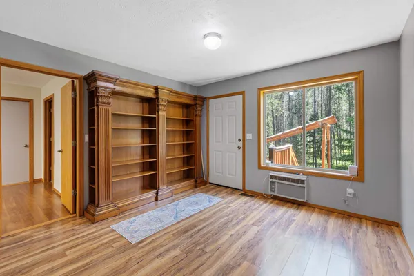 $695,000 | 28310 North Short Road, Deer Park, WA 99006