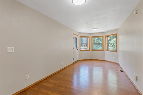 $695,000 | 28310 North Short Road, Deer Park, WA 99006