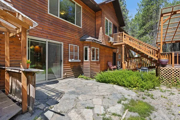 $695,000 | 28310 North Short Road, Deer Park, WA 99006