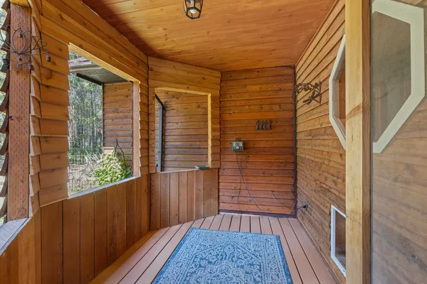 $695,000 | 28310 North Short Road, Deer Park, WA 99006