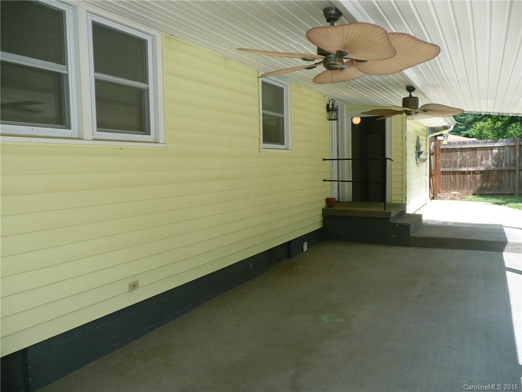 9 North Pershing Road Asheville, NC 28805 - Photo 13 of 14 Gallery Image 13