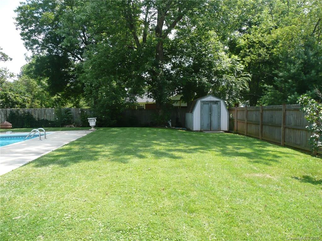 9 North Pershing Road Asheville, NC 28805 - Photo 4 of 14 Gallery Image 4