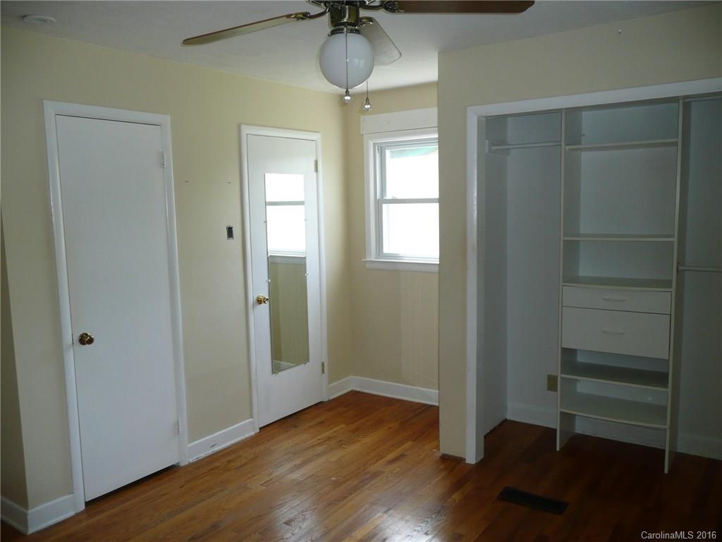 9 North Pershing Road Asheville, NC 28805 - Photo 8 of 14 Gallery Image 8