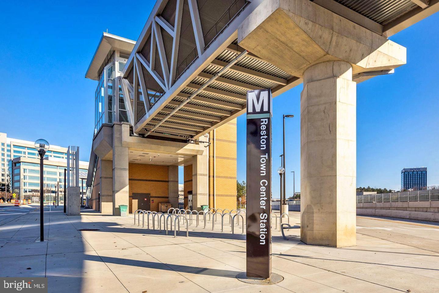 10814 Oldfield Drive Reston, VA 20191 - Photo 76 of 77