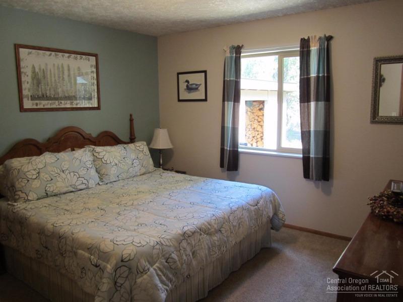 17536 Rosland Road La Pine, OR 97739 - Photo 16 of 25 Additional Photo