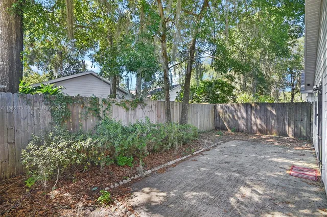 $199,950 | 3910 Northeast 22nd Lane, Ocala, FL 34470