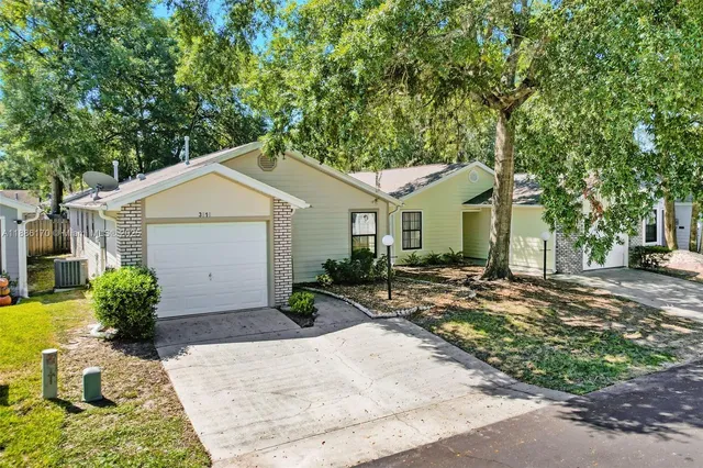 $199,950 | 3910 Northeast 22nd Lane, Ocala, FL 34470