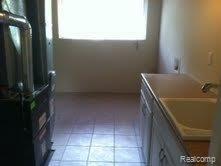 3487 West Maple Road Bloomfield Hills, MI 48301 - Photo 22 of 24 download (10).jpg