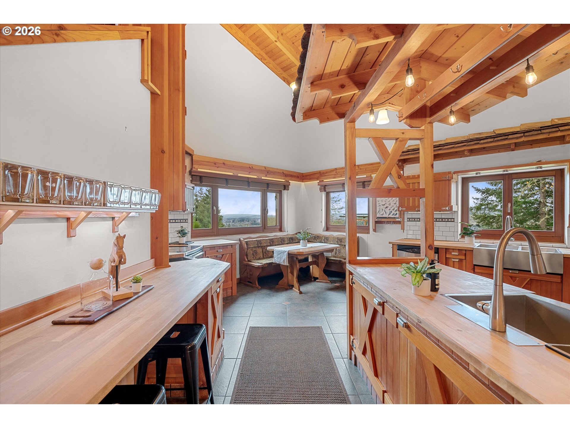 2550 Stiles Road Dallas, OR 97338 - Photo 9 of 48