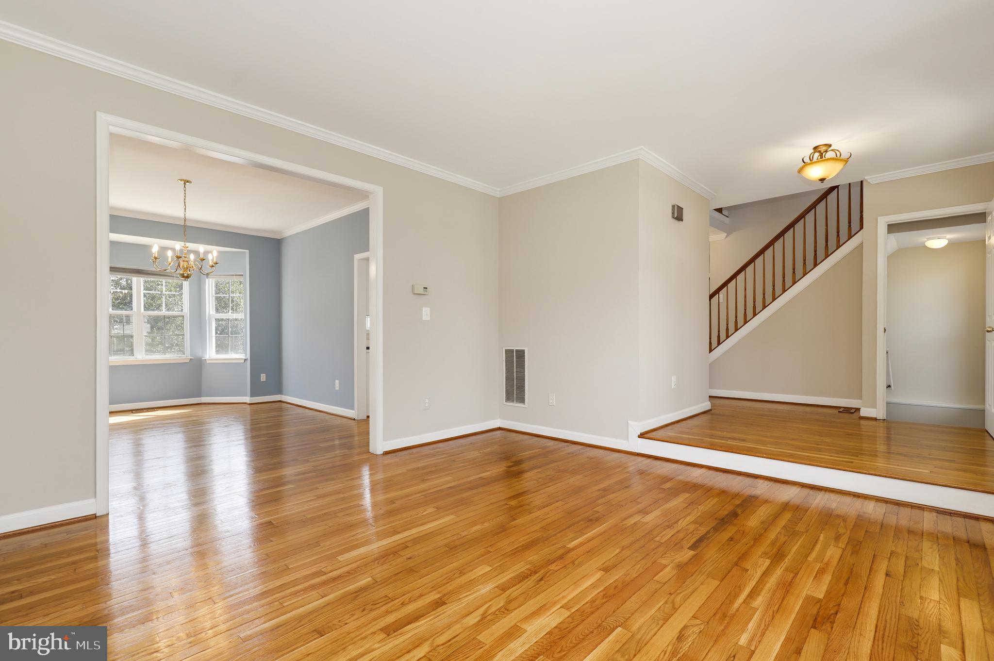 5317 Kingsbrook Drive Frederick, MD 21703 - Photo 4 of 50