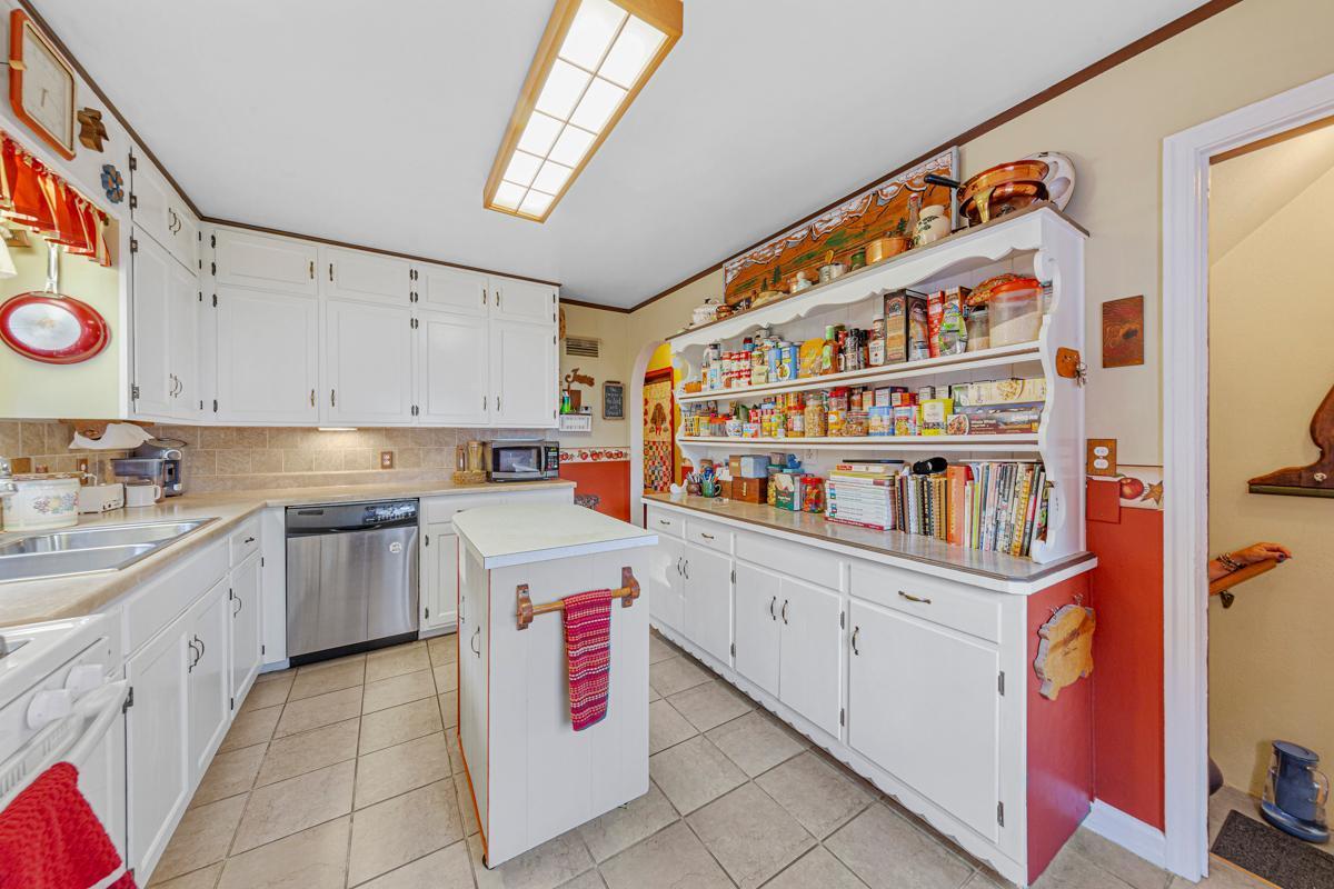 1124 8th Avenue Southwest Faribault, MN 55021 - Photo 25 of 57