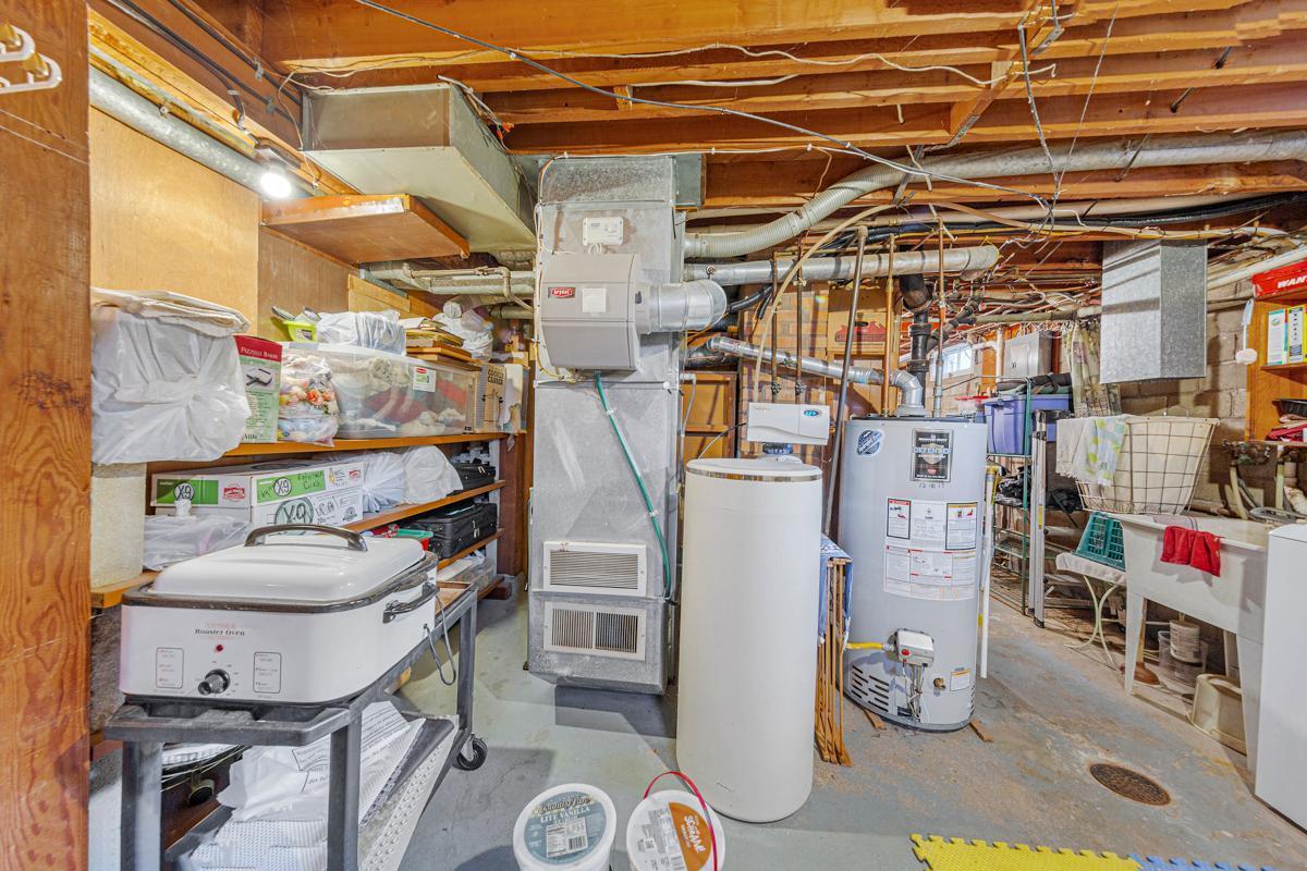 1124 8th Avenue Southwest Faribault, MN 55021 - Photo 39 of 57