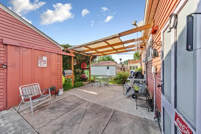 $269,900 | 1124 8th Avenue Southwest, Faribault, MN 55021