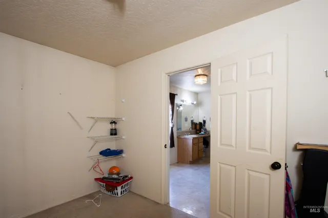 $475,000 | 23 North Amanda Drive, Nampa, ID 83651