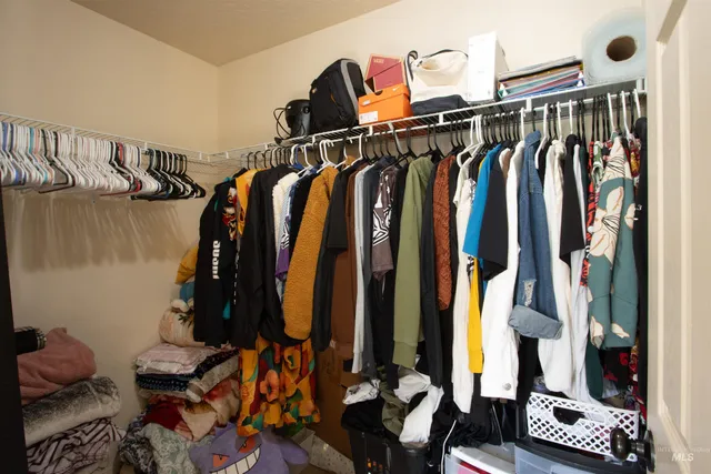 $475,000 | 23 North Amanda Drive, Nampa, ID 83651