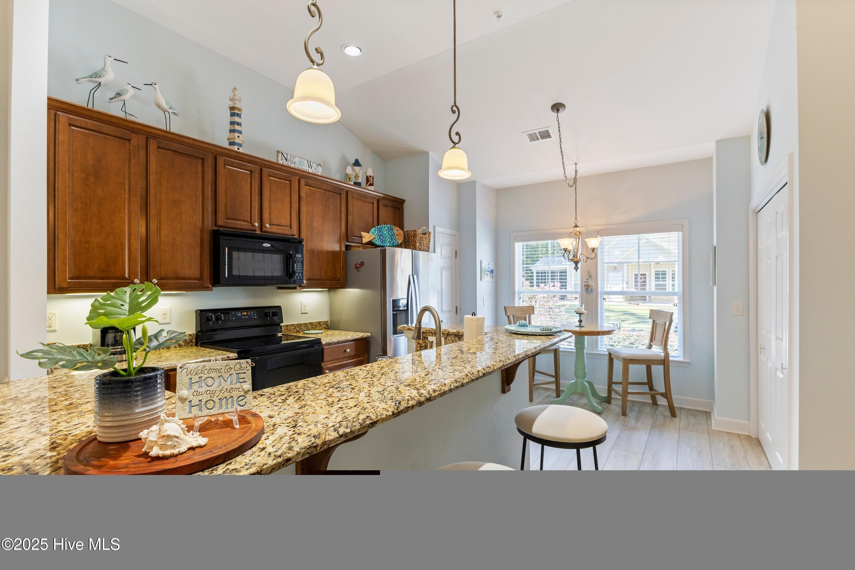 246 Pilothouse Place Calabash, NC 28467 - Photo 16 of 52 Kitchen