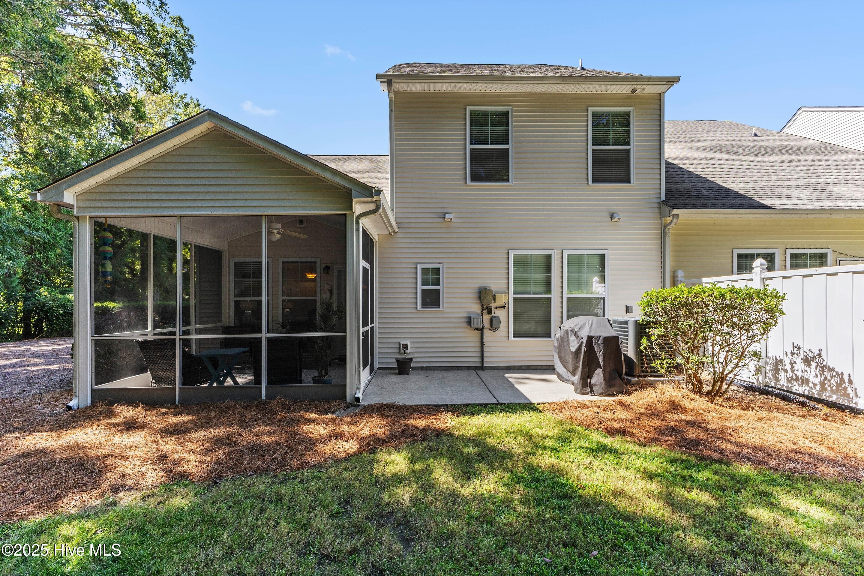 246 Pilothouse Place Calabash, NC 28467 - Photo 5 of 52 Rear View