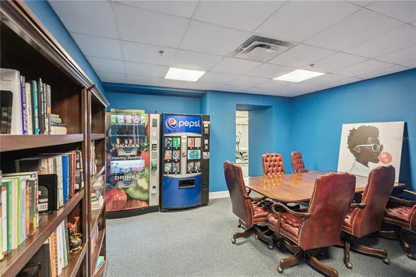 $3,000 | 151 East Washington Street, Unit PH3A, Orlando, FL 32801