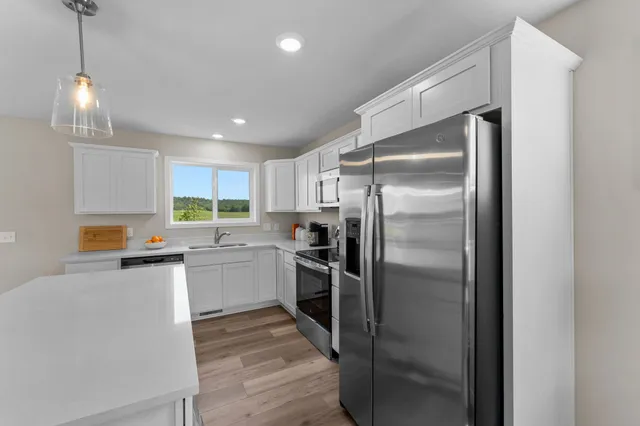 $438,350 | 30410 72nd Ave Way, Cannon Falls, MN 55009