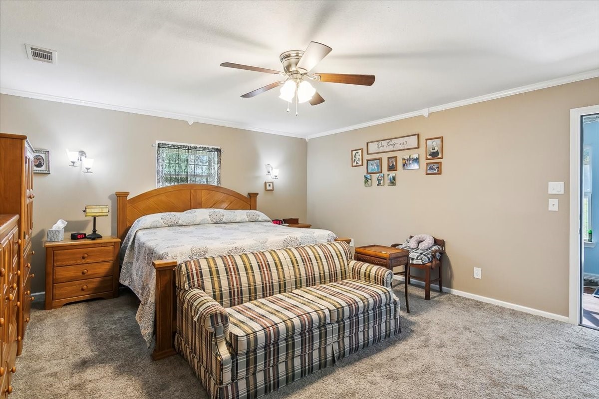 313 Roy Road Wallisville, TX 77597 - Photo 15 of 38