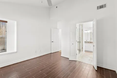 $290,000 | 5565 Preston Oaks Road, Unit 136, Dallas, TX 75254