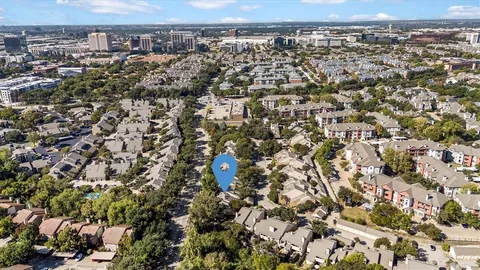$290,000 | 5565 Preston Oaks Road, Unit 136, Dallas, TX 75254