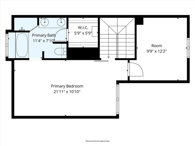 a black and white photo of a living room