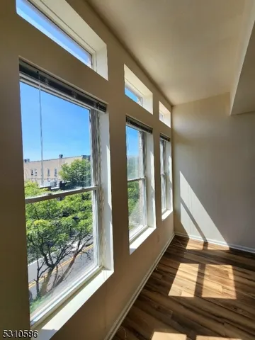 $2,250 | 62 West Main Street, Unit 301, Somerville, NJ 08876