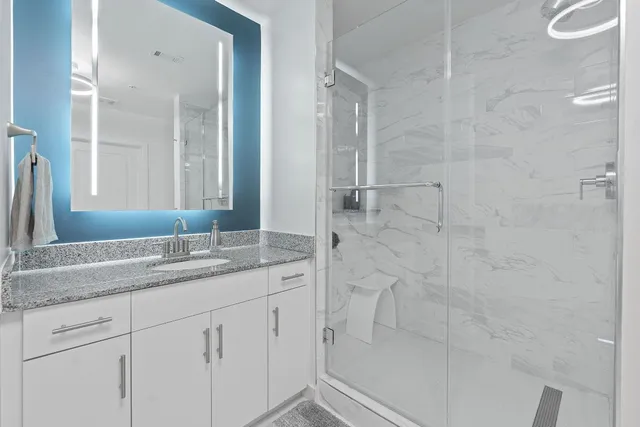 $565,000 | 360 Nueces Street, Unit 1007, Austin, TX 78701