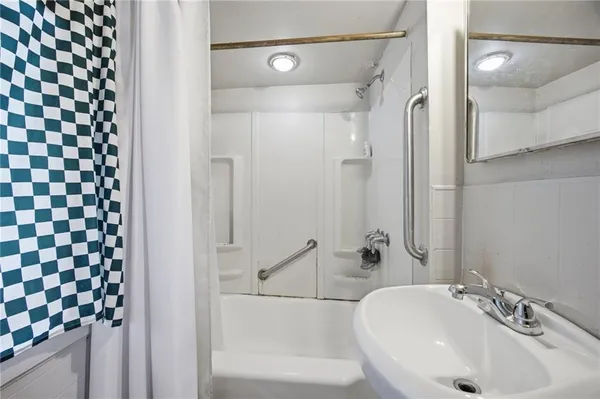 $3,500 | 1712 Termon Avenue, Pittsburgh, PA 15212