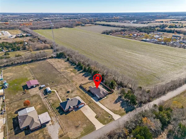 $395,000 | 303 County Road 2748, Caddo Mills, TX 75135