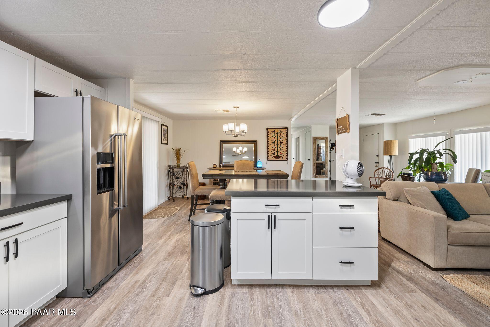 1375 Lakeview Road Prescott, AZ 86301 - Photo 10 of 46 045-Kitchen