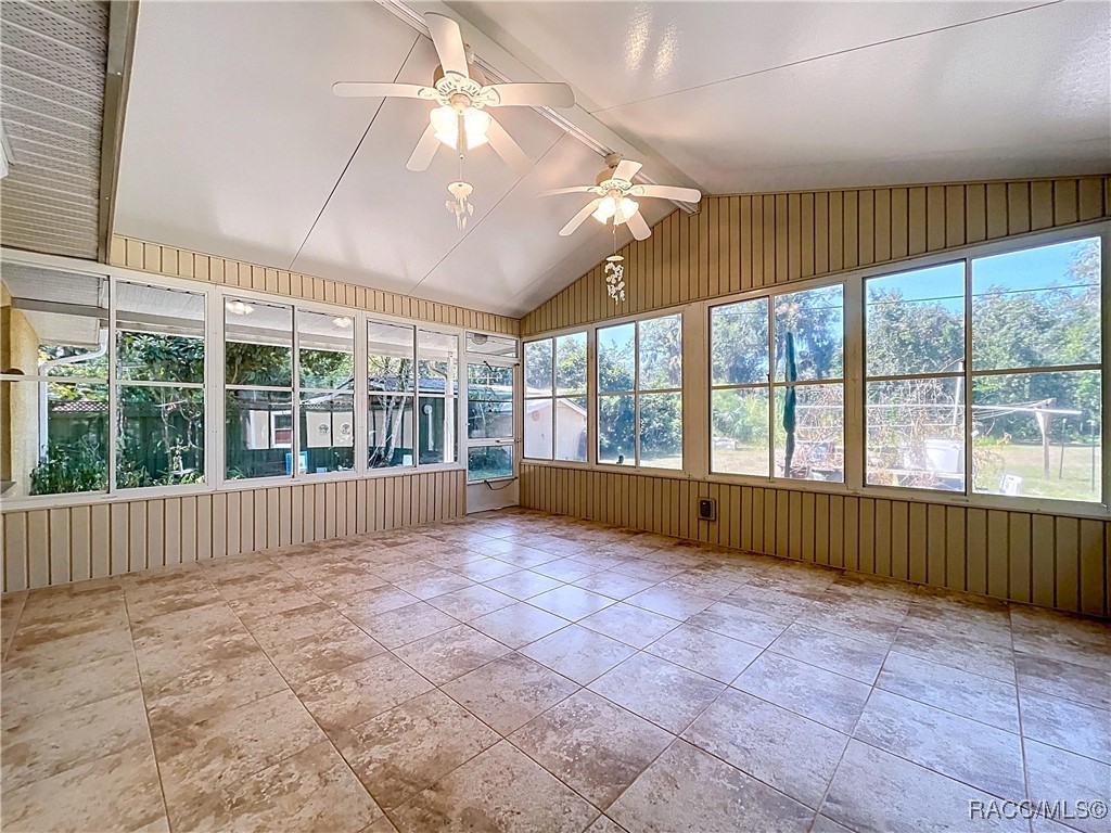 11236 North Rain Point Inglis, FL 34449 - Photo 45 of 71