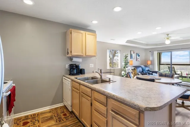 $199,900 | 15 Monterey Dr Lake, Unit 3A3B, Lake Ozark, MO 65049