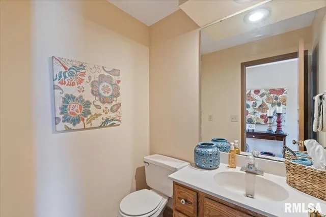 $394,900 | 3610 73rd Street, Moline, IL 61265