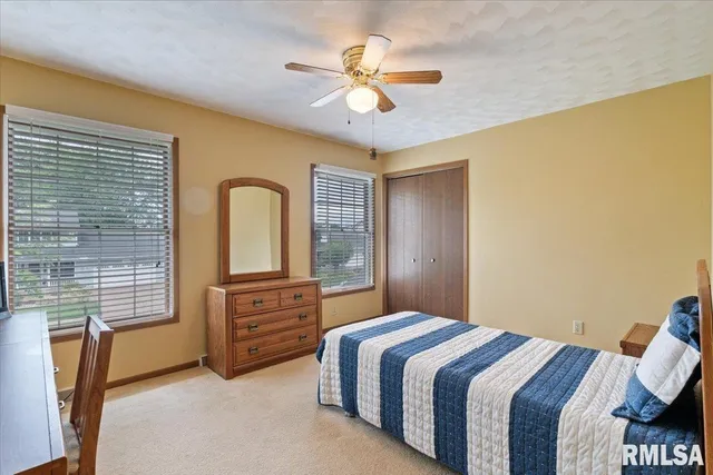 $394,900 | 3610 73rd Street, Moline, IL 61265