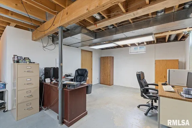 $394,900 | 3610 73rd Street, Moline, IL 61265