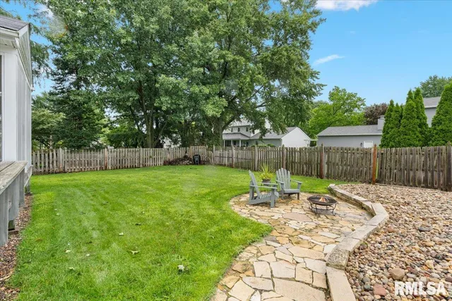 $394,900 | 3610 73rd Street, Moline, IL 61265