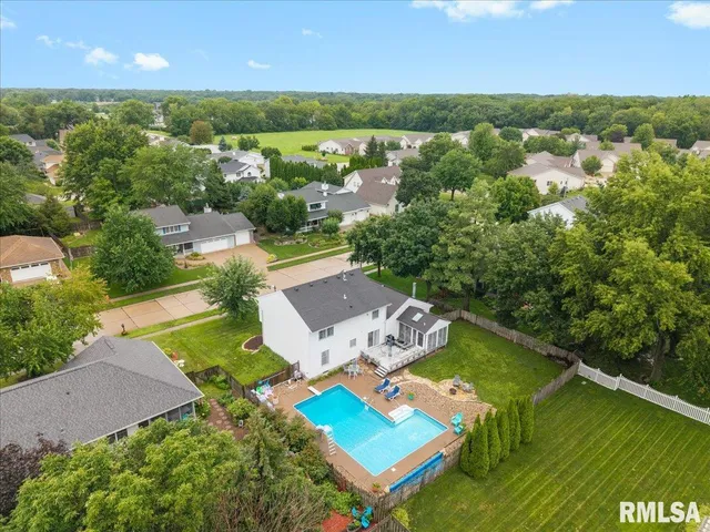 $394,900 | 3610 73rd Street, Moline, IL 61265