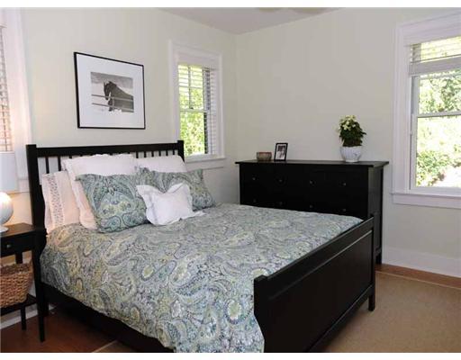 3 Indian Spring Road Rowayton, CT 06853 - Photo 14 of 20 a bed room with a bed