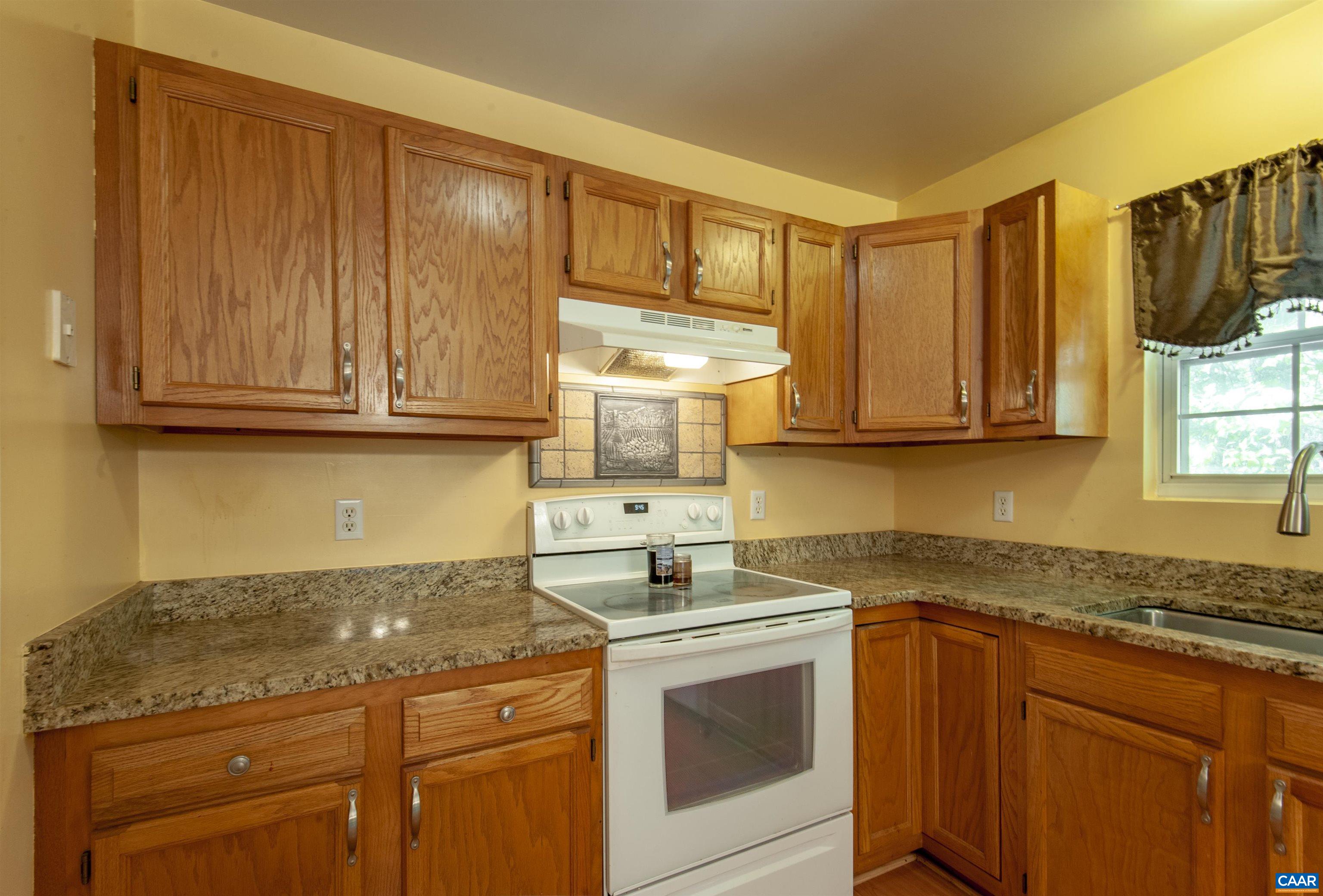 41 Hatchechubee Road Palmyra, VA 22963 - Photo 8 of 28 Gallery Image 8
