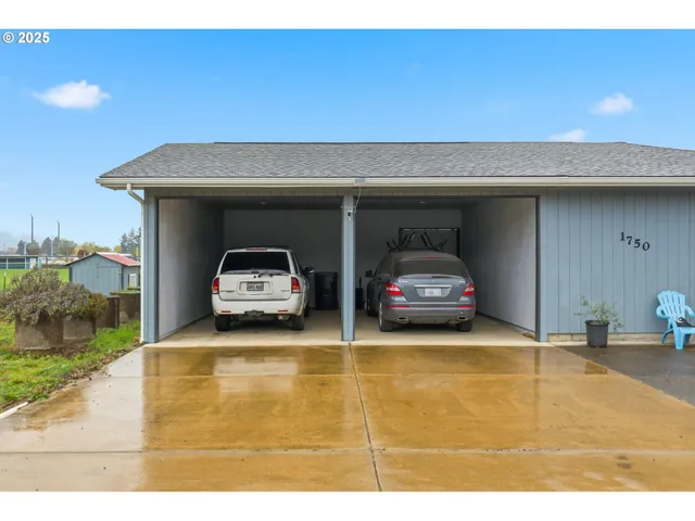 $600,000 | 1750 South Second Street, Lebanon, OR 97355