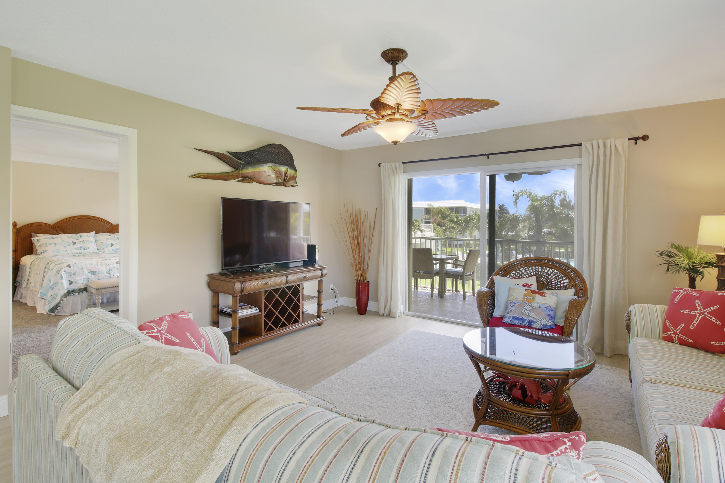 100 Waterway Road Jupiter, FL 33469 - Photo 24 of 52 Exquisitely Appointed Dining Area