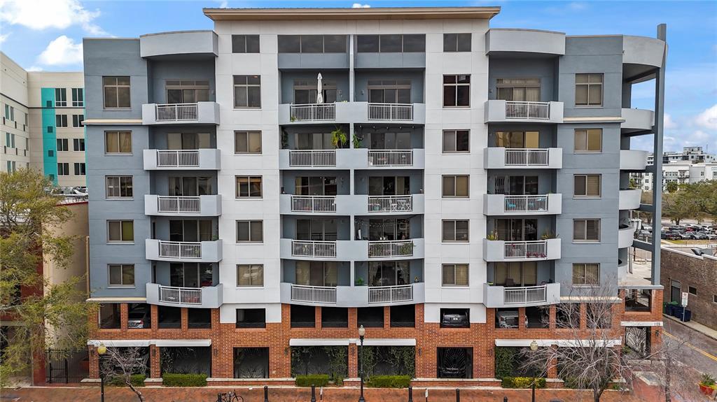 1108 North Franklin St Unit 707  