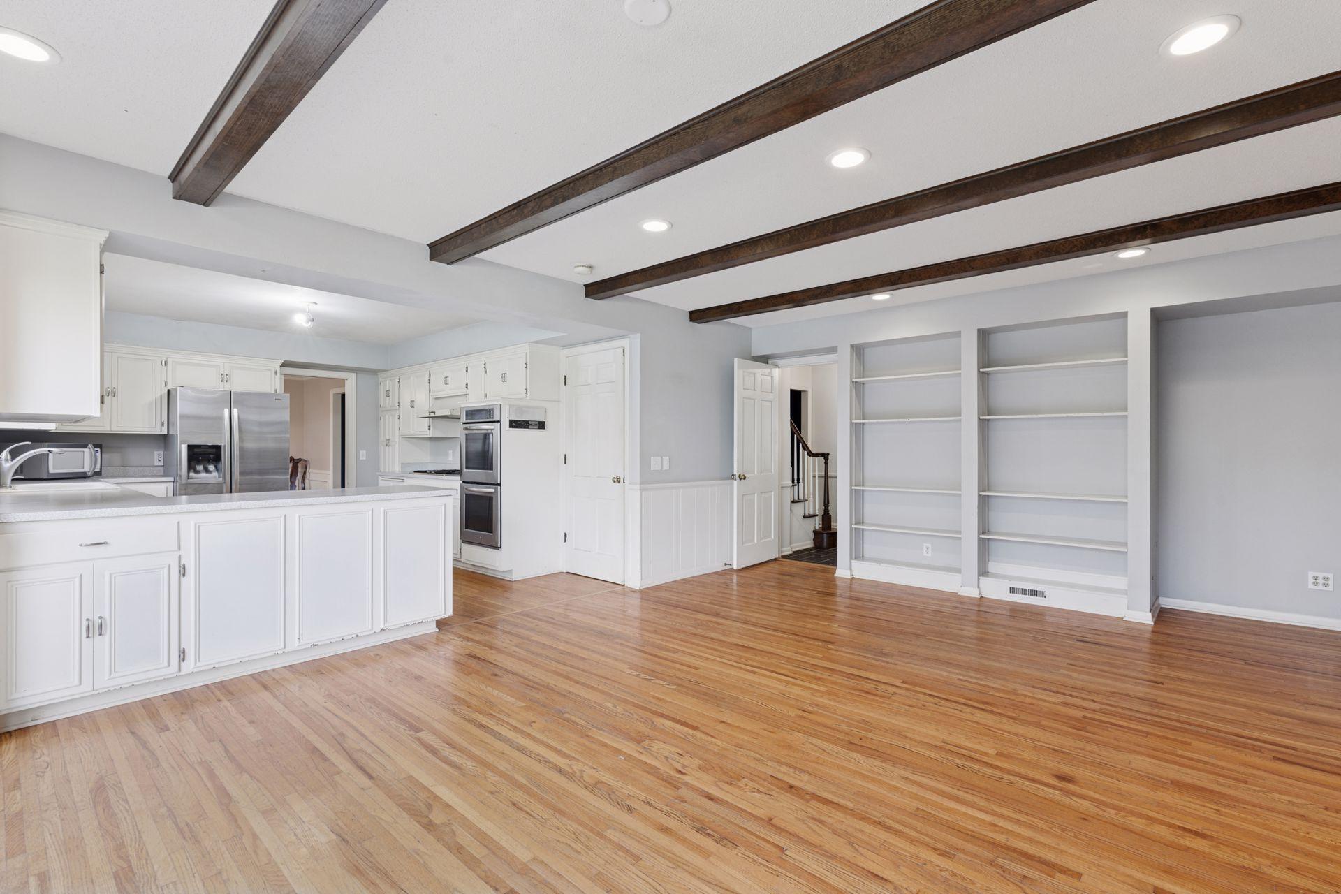 485 Vixen Road Medina, MN 55391 - Photo 8 of 35