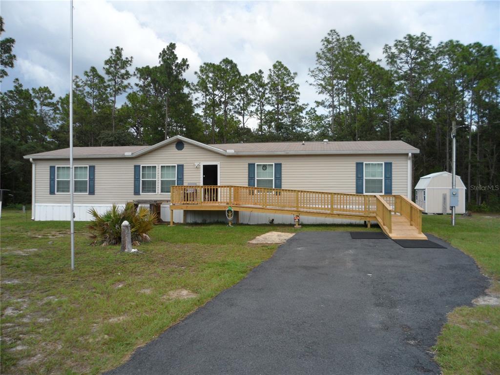 2443 South Pine Ridge Avenue Homosassa, FL 34448 - Photo 2 of 56