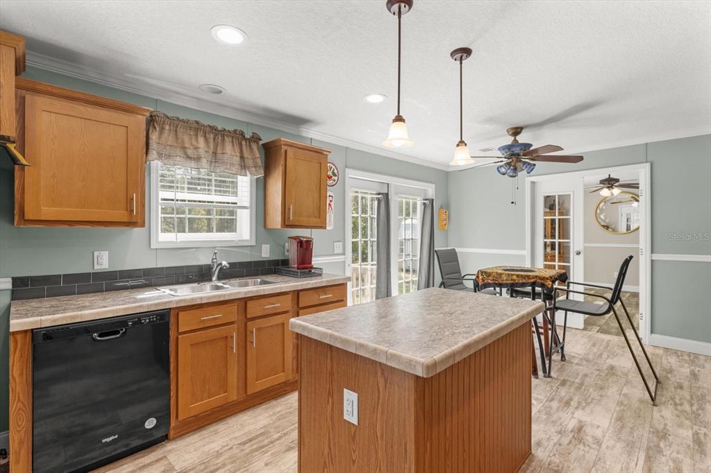 2443 South Pine Ridge Avenue Homosassa, FL 34448 - Photo 34 of 56