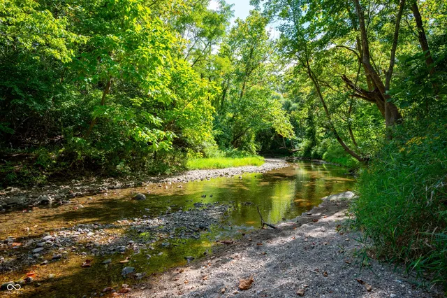 $449,000 | 910 Claridge Court, Indianapolis, IN 46260