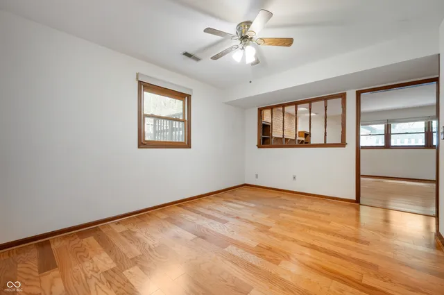 $449,000 | 910 Claridge Court, Indianapolis, IN 46260