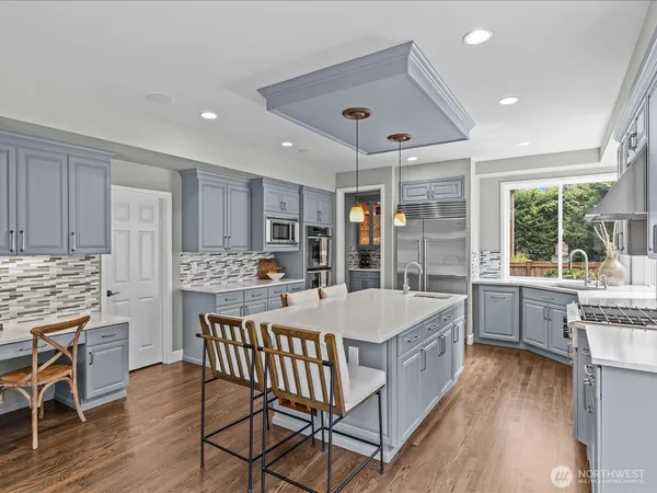 $2,825,000 | 2441 278th Court Southeast, Sammamish, WA 98075